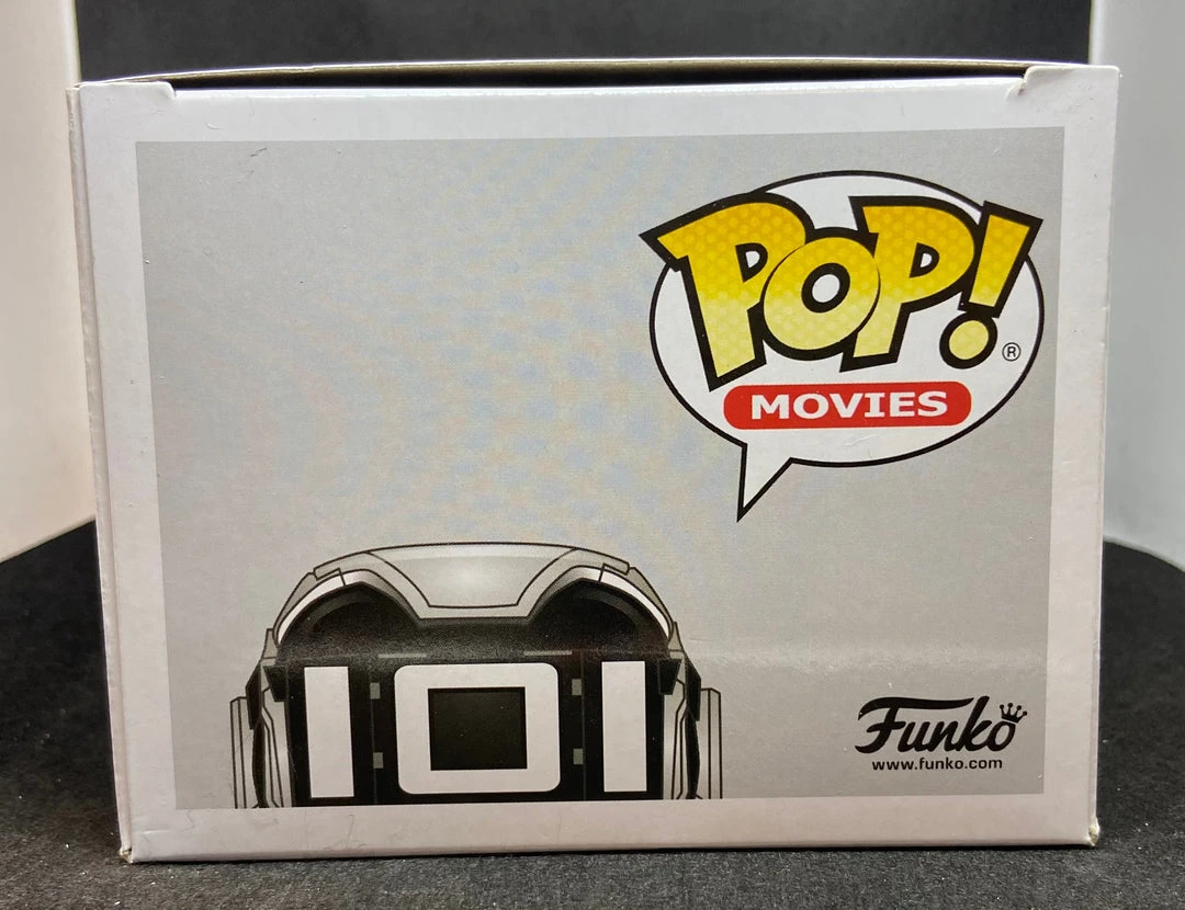Funko Pop Movies - Sixer GITD Chase (Walmart Exclusive) The Badgers Den 7 Funko Pop Movies - Sixer GITD Chase (Walmart Exclusive) The Badgers Den