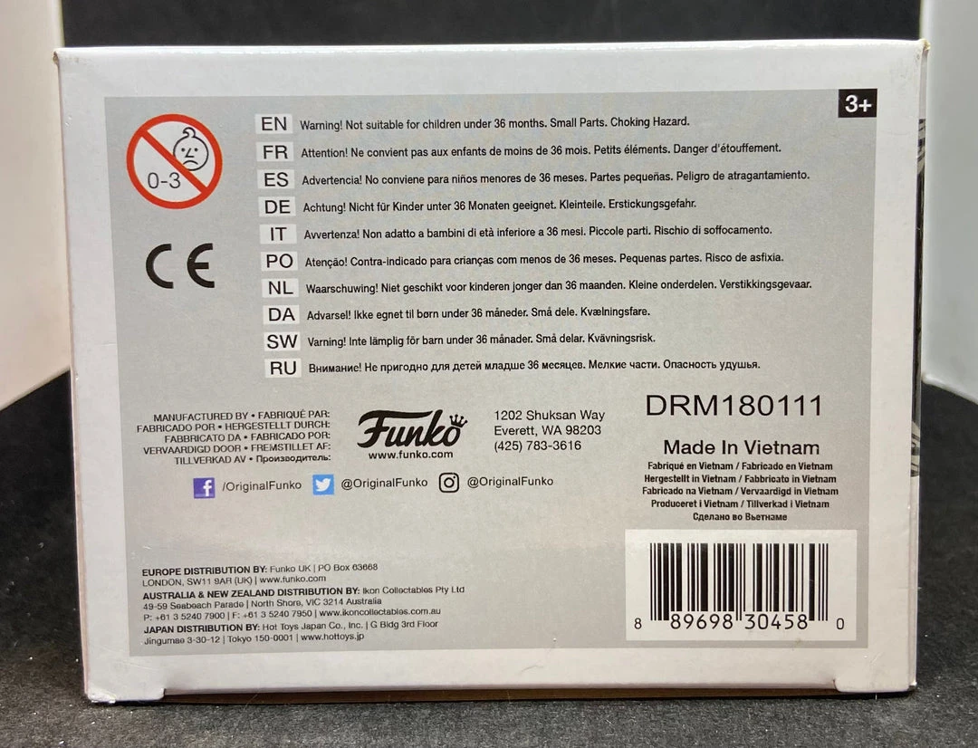 Funko Pop Movies - Sixer GITD Chase (Walmart Exclusive) The Badgers Den 8 Funko Pop Movies - Sixer GITD Chase (Walmart Exclusive) The Badgers Den